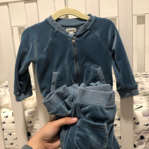 Gymboree set - Picture 2 of 4